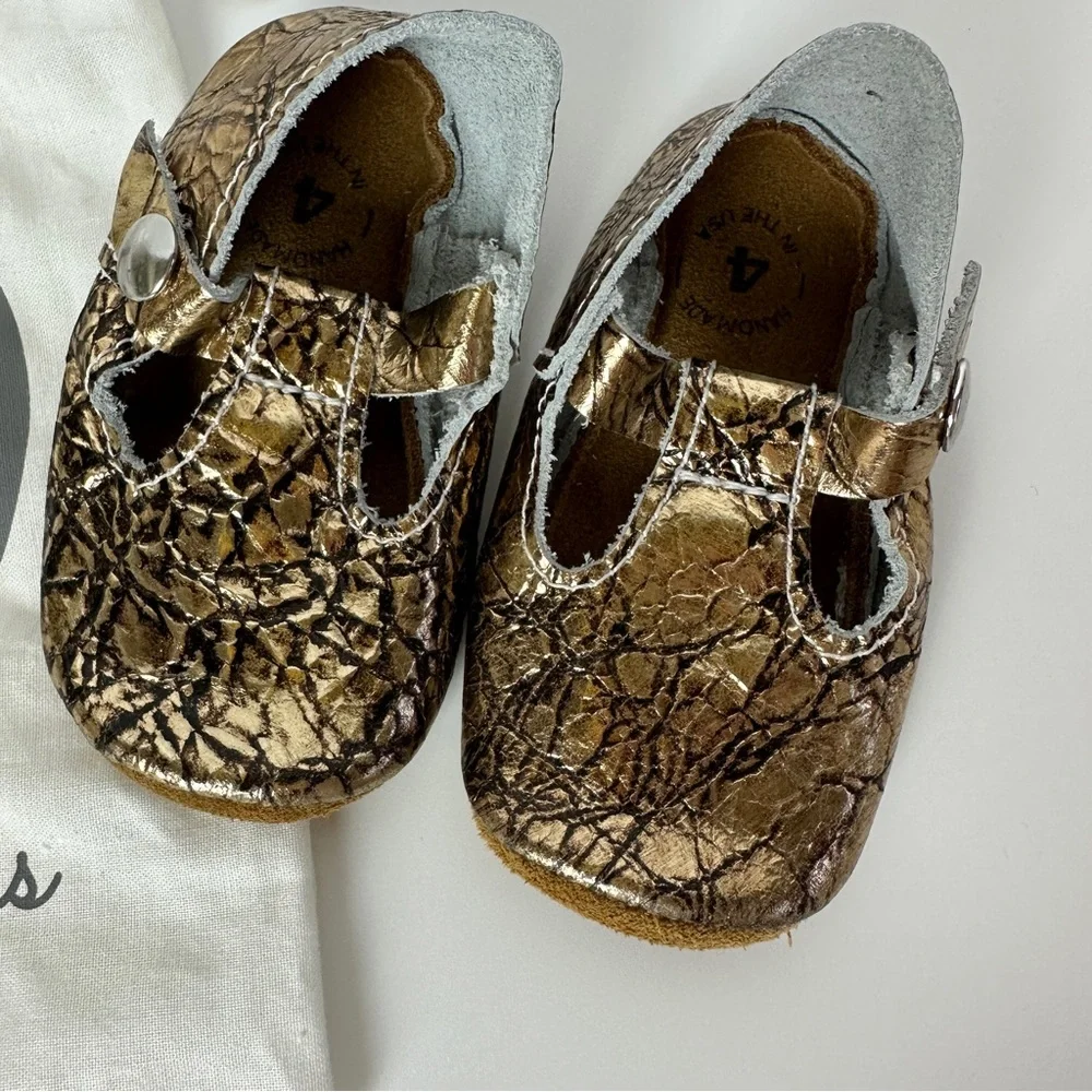 ANTIQUE‎ GOLD Mon Petit Shoes Size 4 MP Soft Sole Toddler T-Straps
